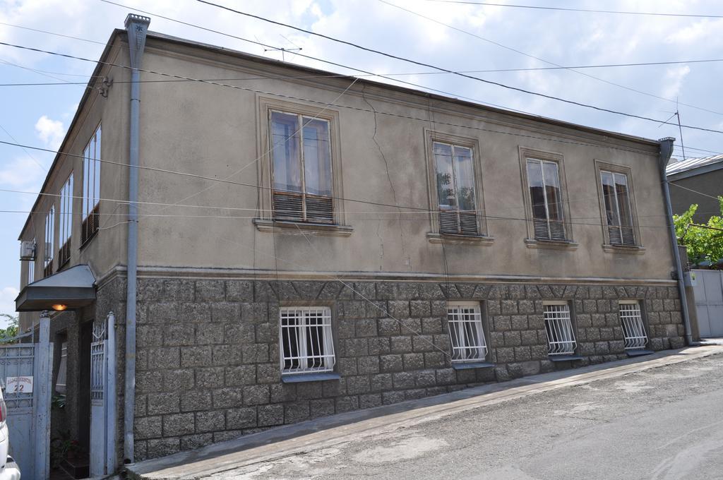 Guest House Cico Telavi Exterior photo